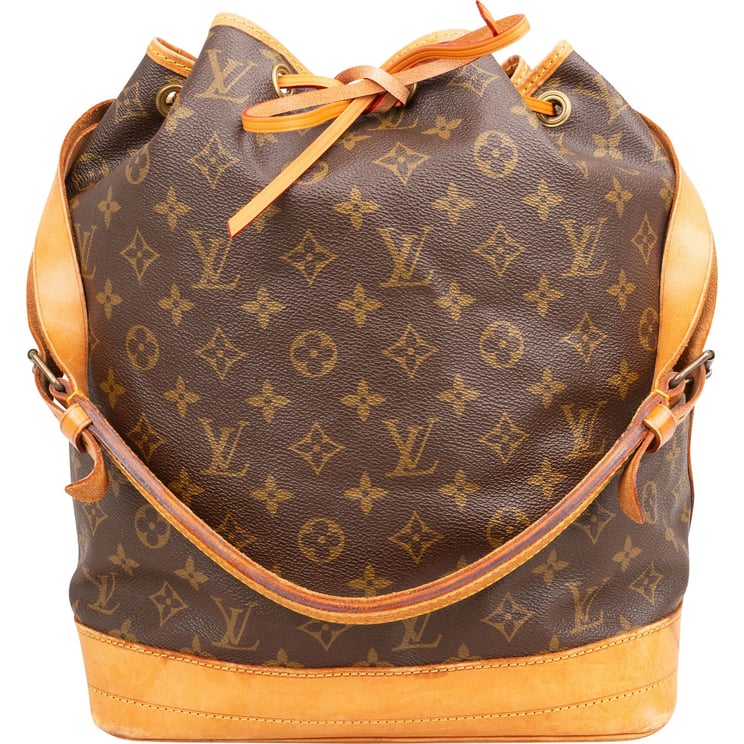 Louis Vuitton Louis Vuitton Monogram Canvas Sac Noé Grande Shoulder Bag