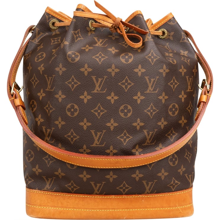 Louis Vuitton Louis Vuitton Monogram Canvas Sac Noé Grande Shoulder Bag