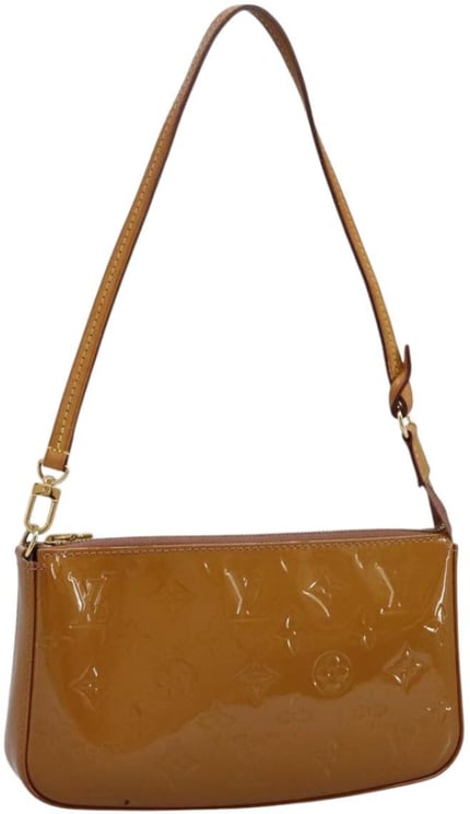 Louis Vuitton Louis Vuitton Pochette Accessoires Patent Leather