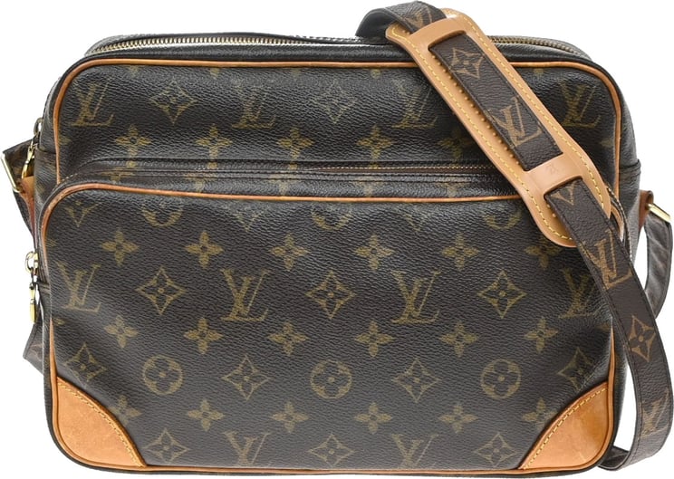 Louis Vuitton Louis Vuitton Nil Messenger Monogram Canvas 28