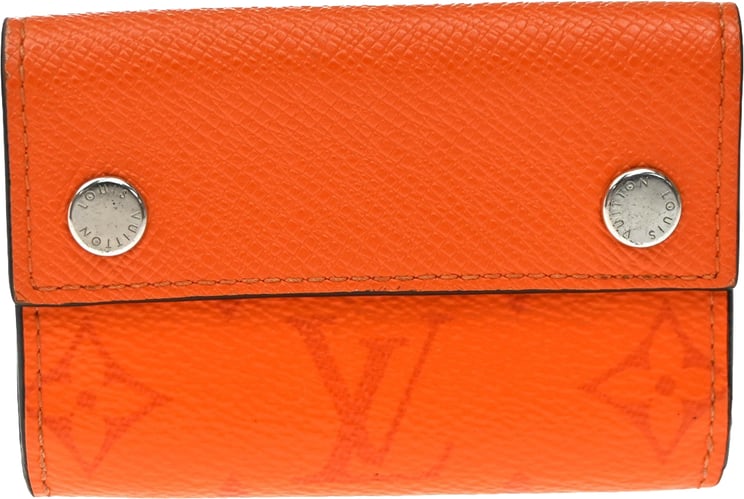 Louis Vuitton Louis Vuitton Discovery Monogram Taigarama Compact