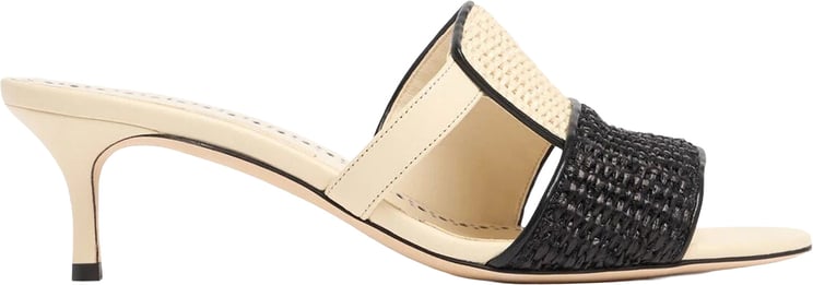 Manolo Blahnik Manolo Blahnik Fabiolamu 50 Sandals