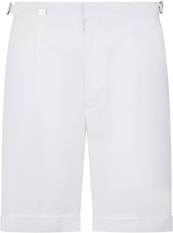 Moorer White bermuda shorts with a casual and versatile style.