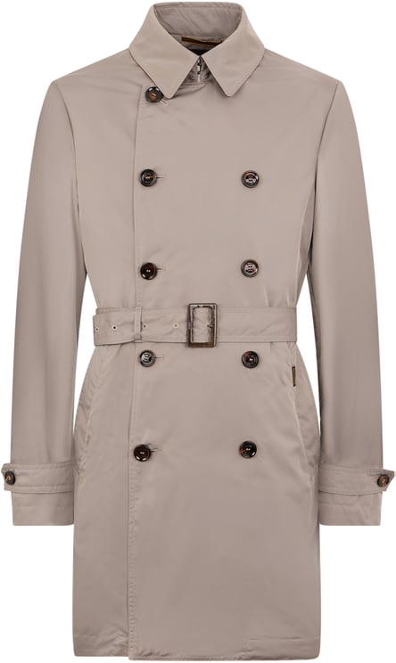 Moorer Elegant beige trench coat with adjustable belt.