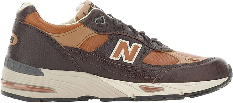 New Balance Sneakers Brown
