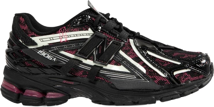 New Balance Sneakers Black
