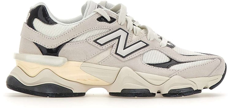 New Balance Sneakers White