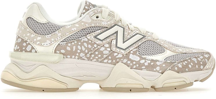 New Balance Sneakers Beige
