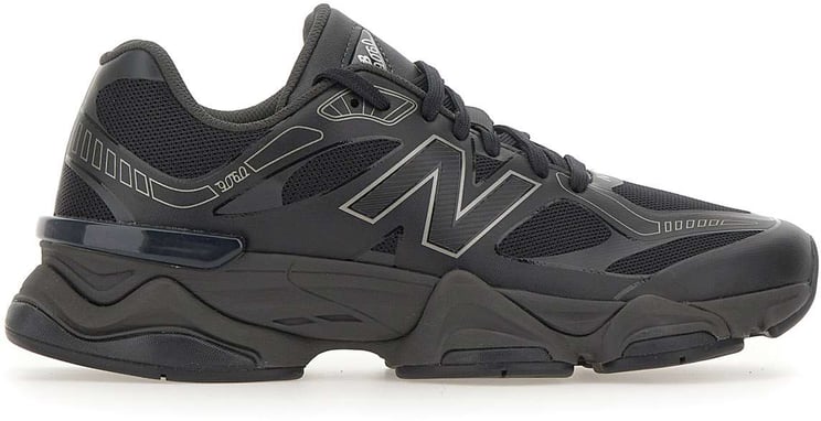 New Balance Sneakers Black