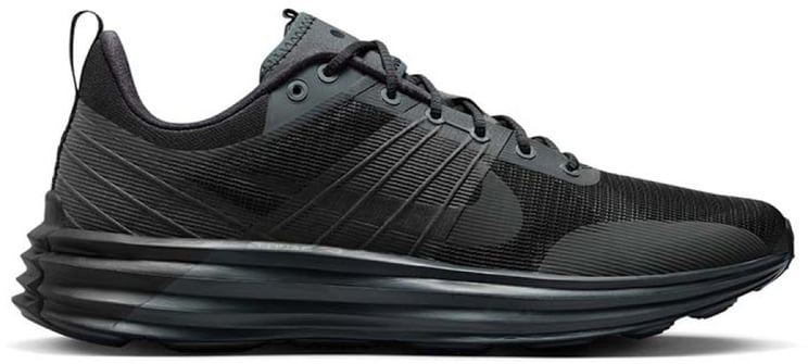 Nike Lunar Roam Sneakers