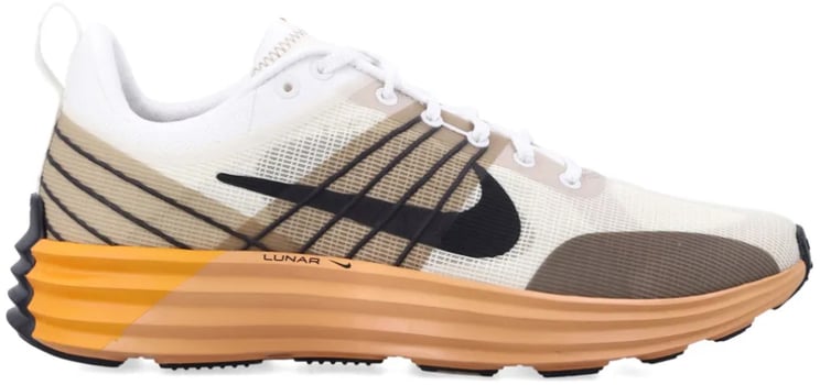 Nike Lunar Roam Sneakers