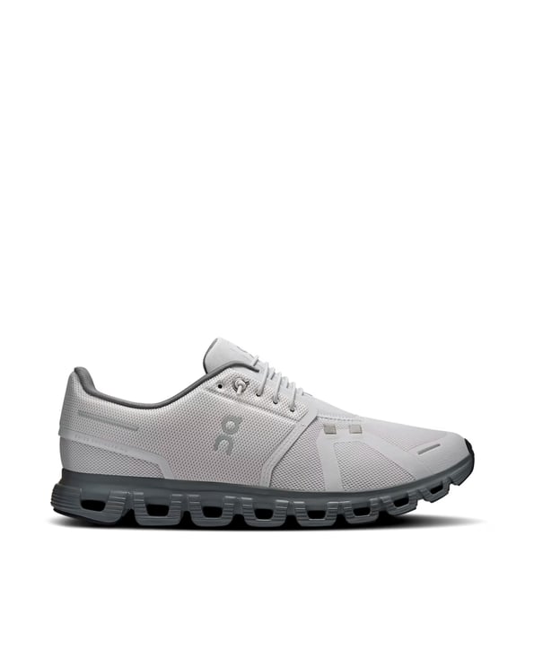 ON Performance Sneakers Cloud 6 with Speedboard® Technology