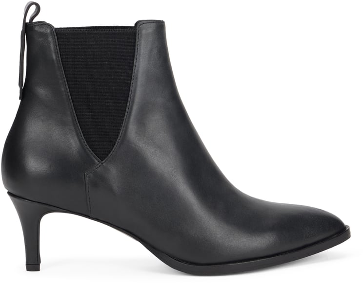 Peserico Black ankle boot with elastic insert and heel.