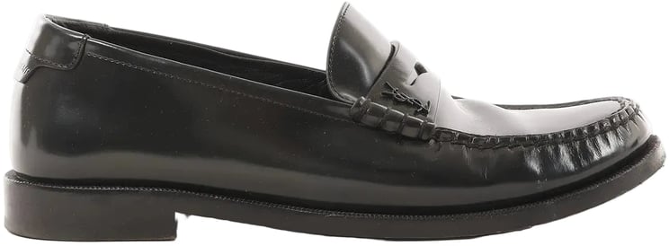 Saint Laurent Saint Laurent Paris YSL Monogram Le Loafer Leather in Black, Size 40 EU
