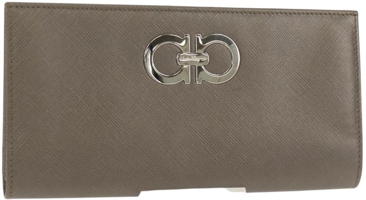 Salvatore Ferragamo Salvatore Ferragamo Gancini Bifold Wallet Leather