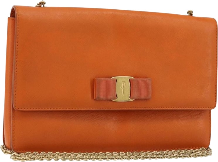 Salvatore Ferragamo Salvatore Ferragamo Vara Bow Chain Clutch Leather Small