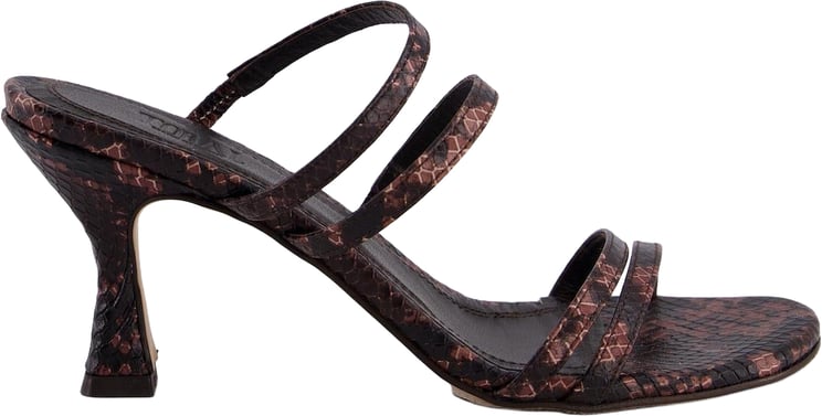 Toral Dames Weekend Low
