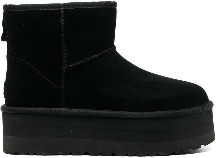 UGG Boots Black