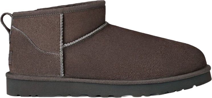 UGG Flat Shoes Marrone