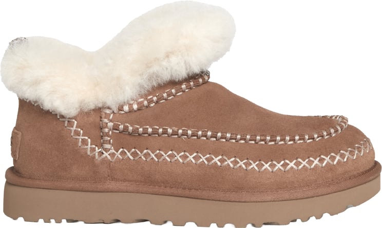 UGG Ultra Mini Alpine Chestnut