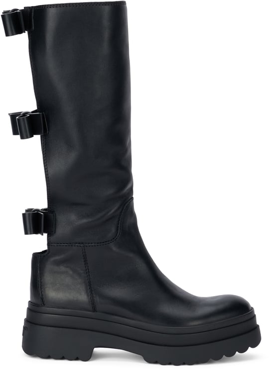 Valentino High black boot with opening at the back from a refined design.