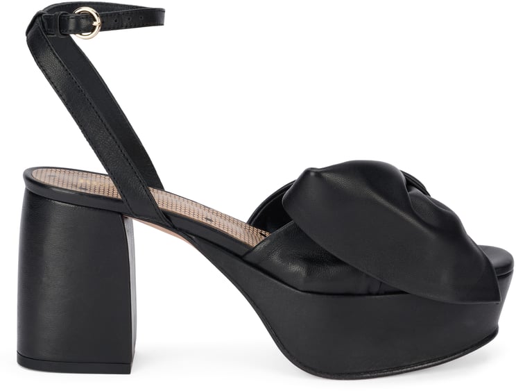 Valentino Elegant black sandal with high heel, elegant and modern.