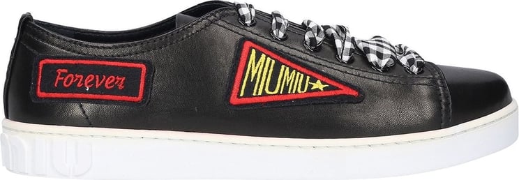 Miu Miu Sneakers Black Patch Zwart
