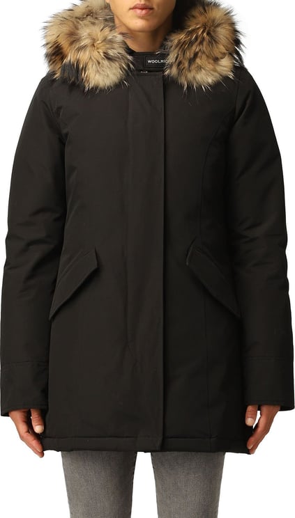 Coats Black