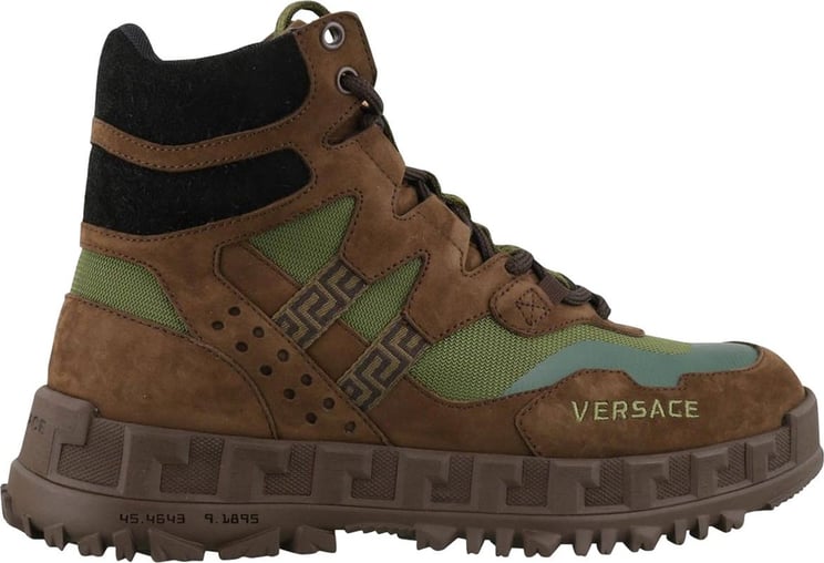 Versace Versace Suede Hiking Boots Bruin