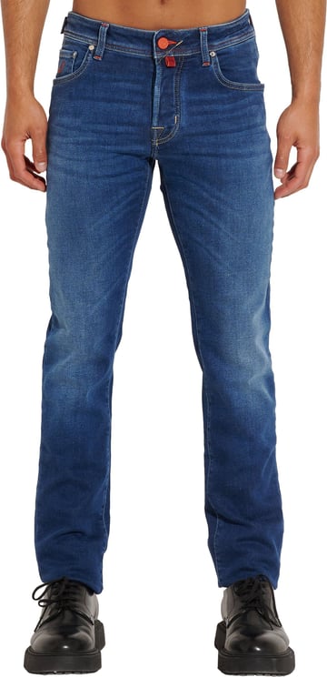 Jacob blue Nick Jeans red patch