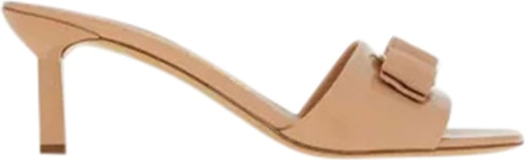 Ferragamo Vara bow 55mm sandals Beige