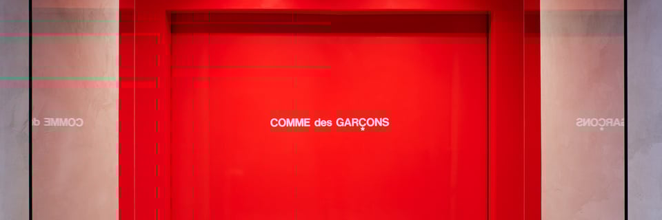 Comme des Garçons Sale / Dames Truien & Vesten